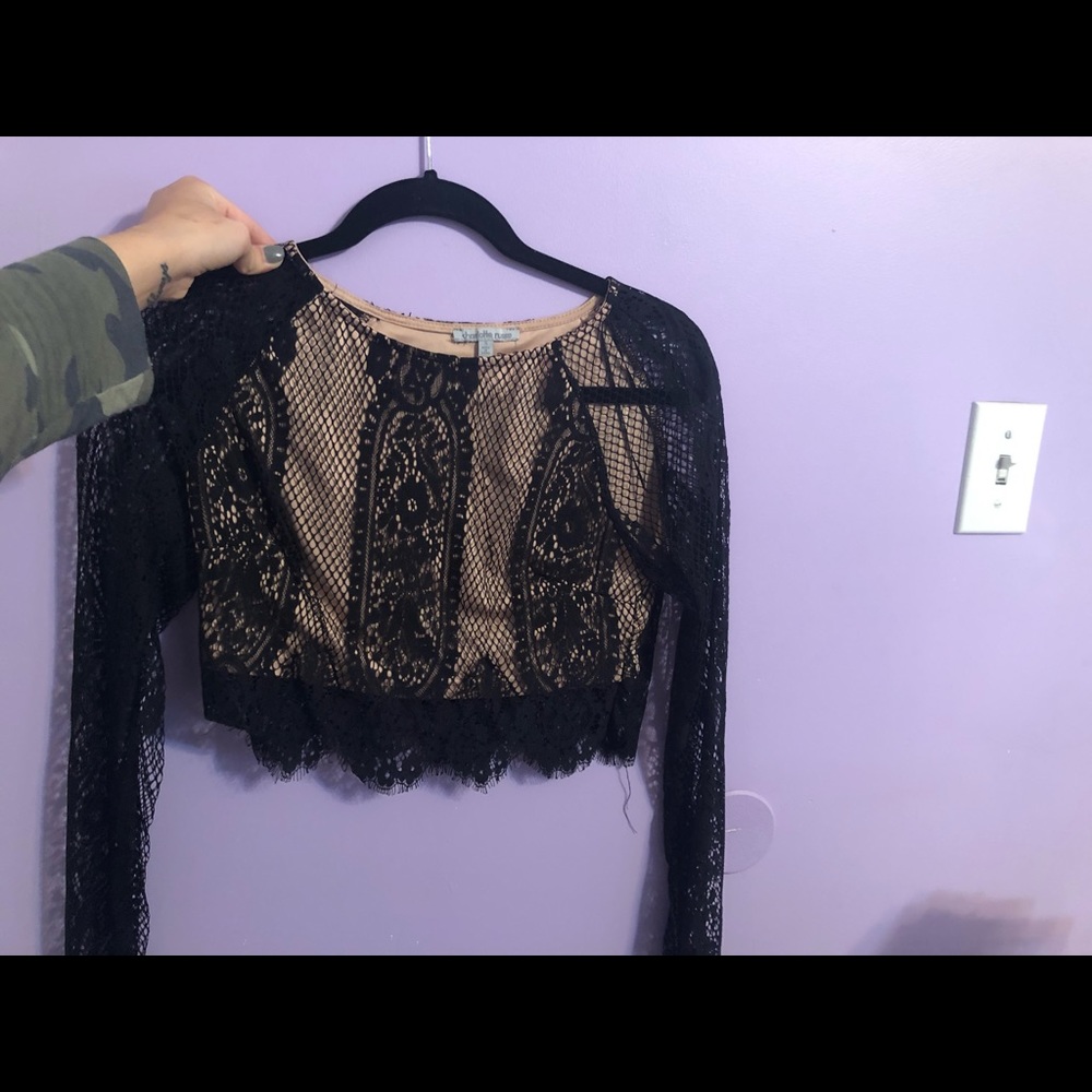 Cute lace shirt
